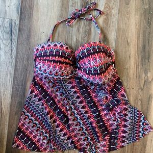 Size M Kona Sol Convertible Tankini Top